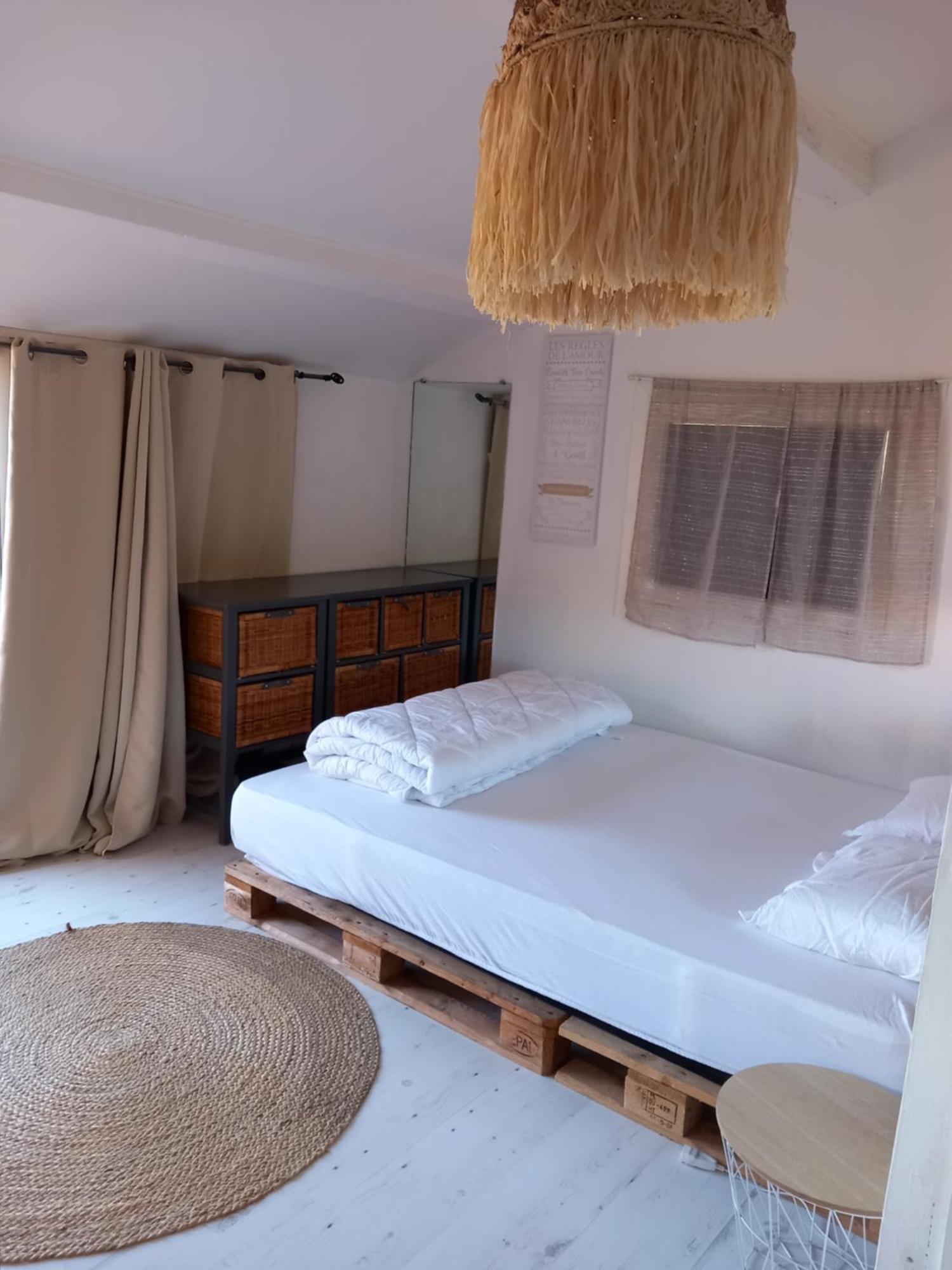 Villa 4 Chambres Avec Jacuzzi Saint-Maximin-la-Sainte-Baume 외부 사진